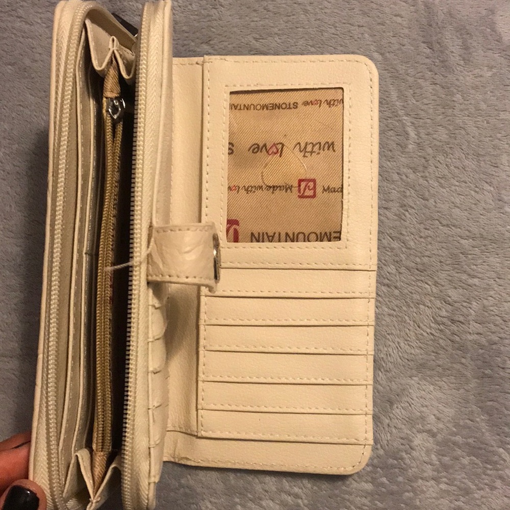 Wallet - Picture 2 of 2